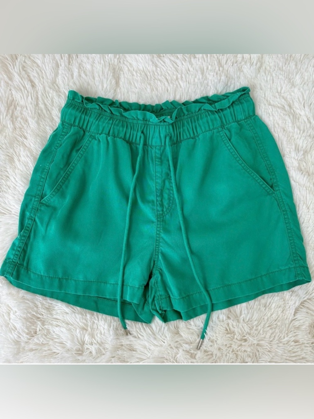 LOFT Green High Waist Pull On Shorts Women’s Extra Small Casual Summer Pockets